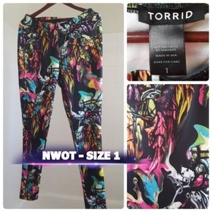 💟 Torrid Leggings 💟
